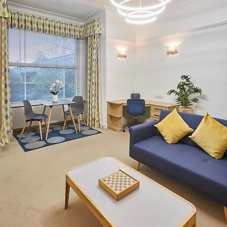 Host & Stay - Thamesview Staines-upon-Thames Zewnętrze zdjęcie